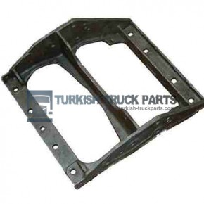 5010610723 FOOT STEP BRACKET